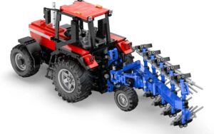 Farm Traktor 1:17 (1675 Teile)